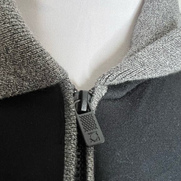 Kenneth Cole Rugby Polo Shirt MEDIUM Mens 1/4 Zip Black Gray Short Sleeve Tipped - Picture 4 of 9